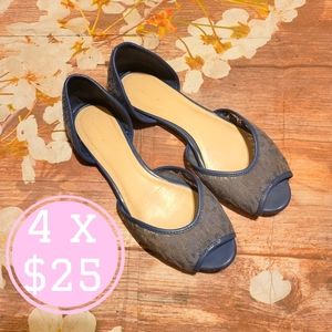 Jasmin blue flats sz 9.5